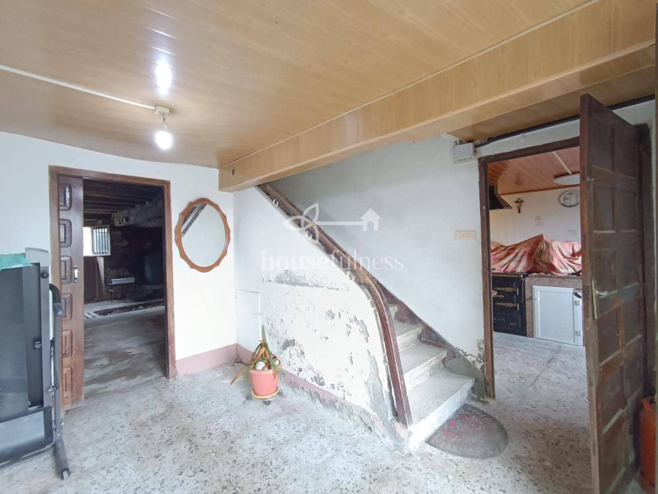 8 makuuhuone Maalaistalo myytävänä paikassa Friol mukana 
autotalli - 129 000 € (Ref: 9276063)