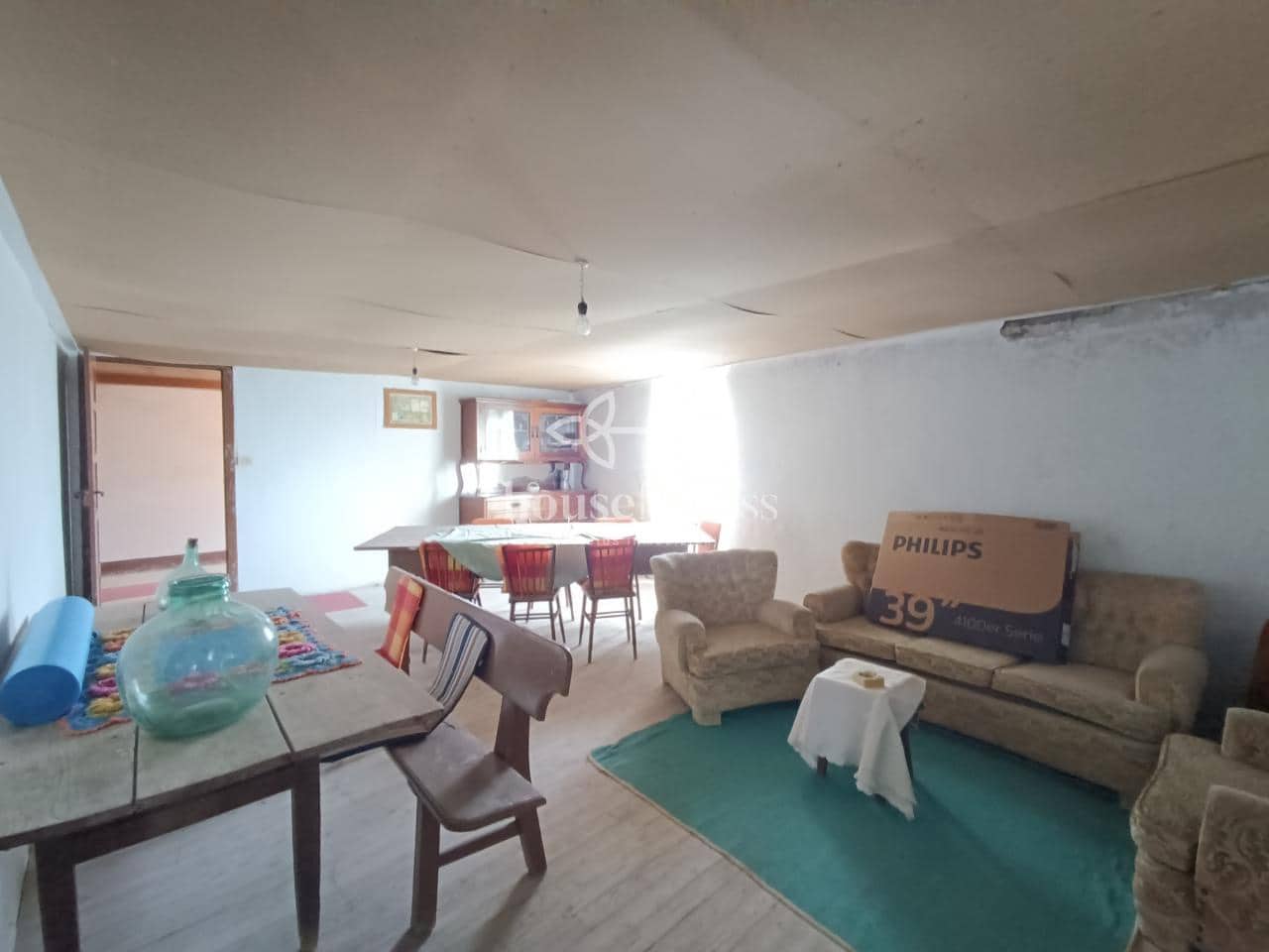 8 makuuhuone Maalaistalo myytävänä paikassa Friol mukana 
autotalli - 129 000 € (Ref: 9276063)