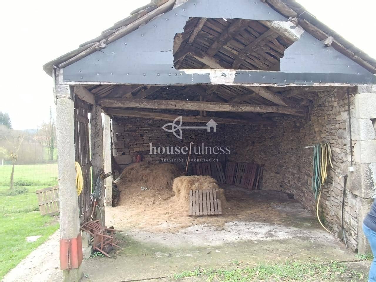 8 makuuhuone Maalaistalo myytävänä paikassa Friol mukana 
autotalli - 129 000 € (Ref: 9276063)