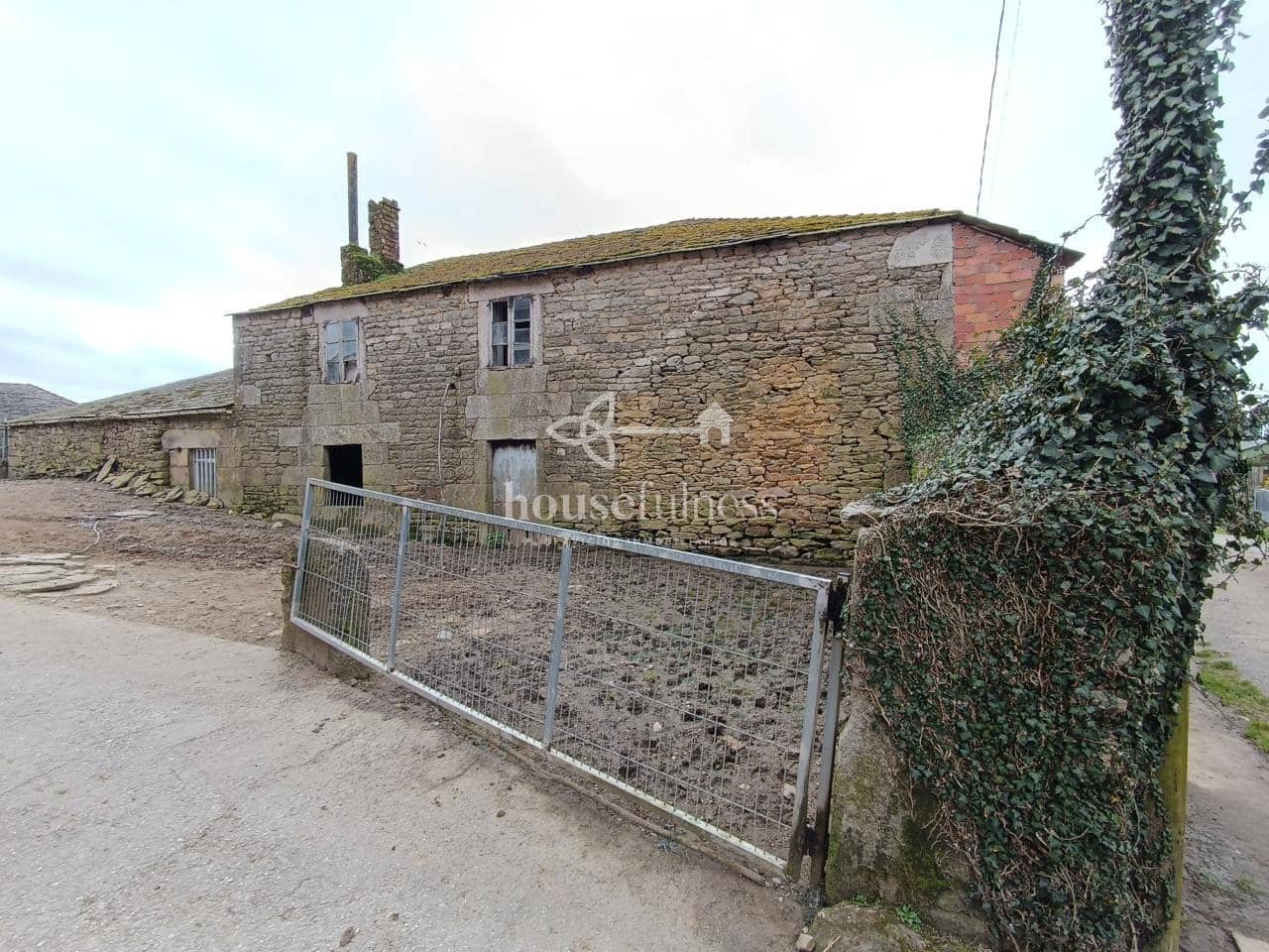 8 makuuhuone Maalaistalo myytävänä paikassa Friol mukana 
autotalli - 129 000 € (Ref: 9276063)