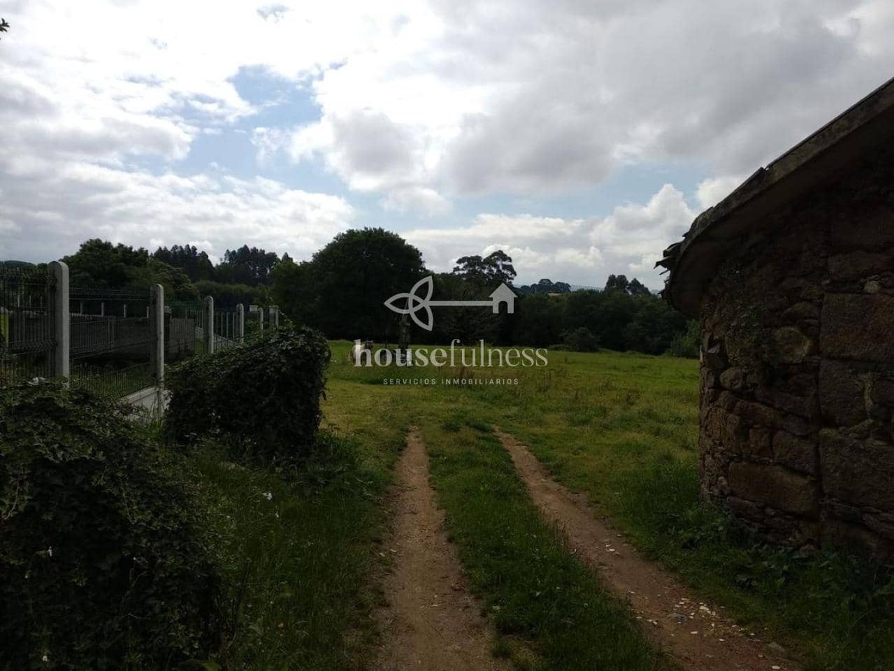 Finca/Herregård til salgs i Ferrol - € 85 000 (Ref: 9281126)