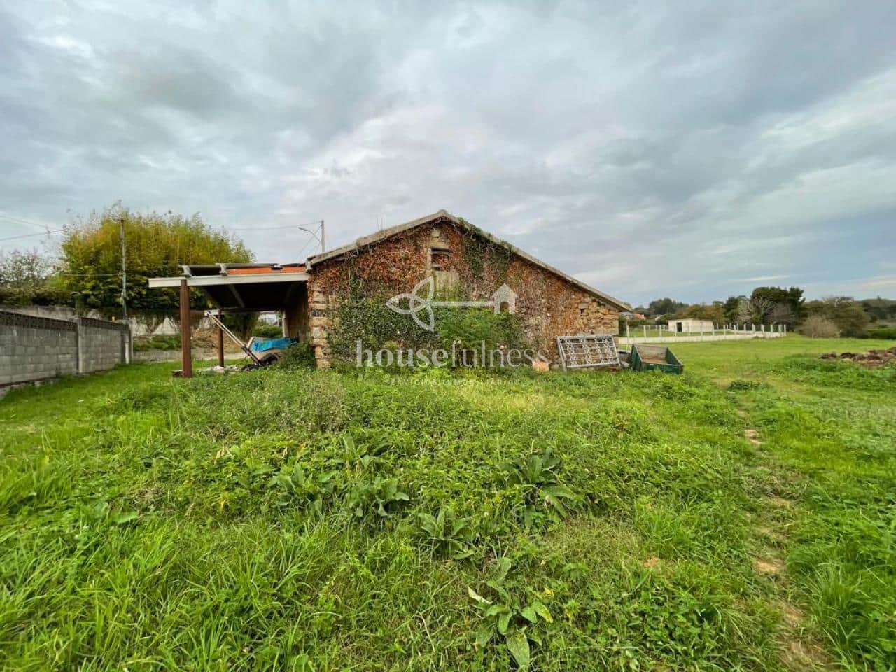 Finca/Herregård til salgs i Ferrol - € 85 000 (Ref: 9281126)