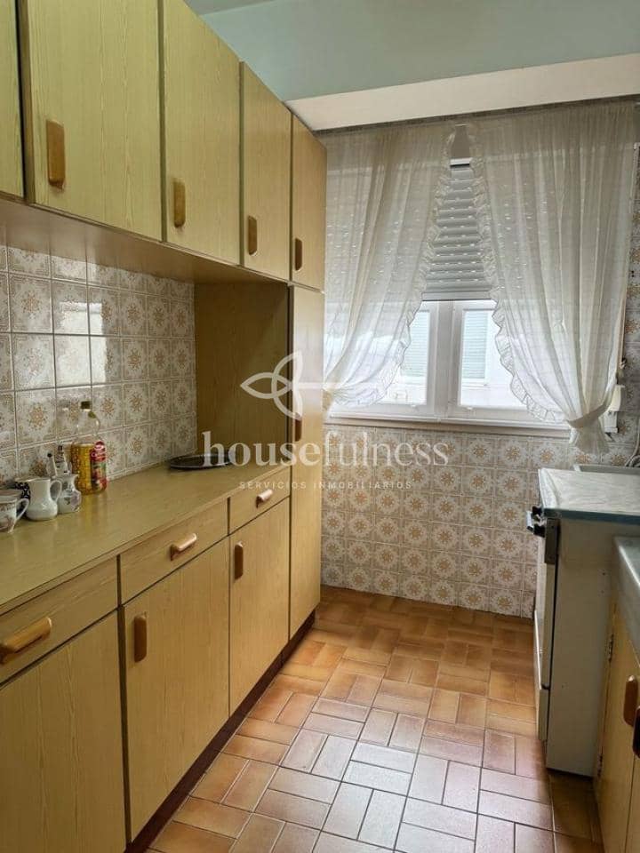 4 Zimmer Wohnung zu verkaufen in Ferrol mit Garage - 150.000 € (Ref: 9291059)