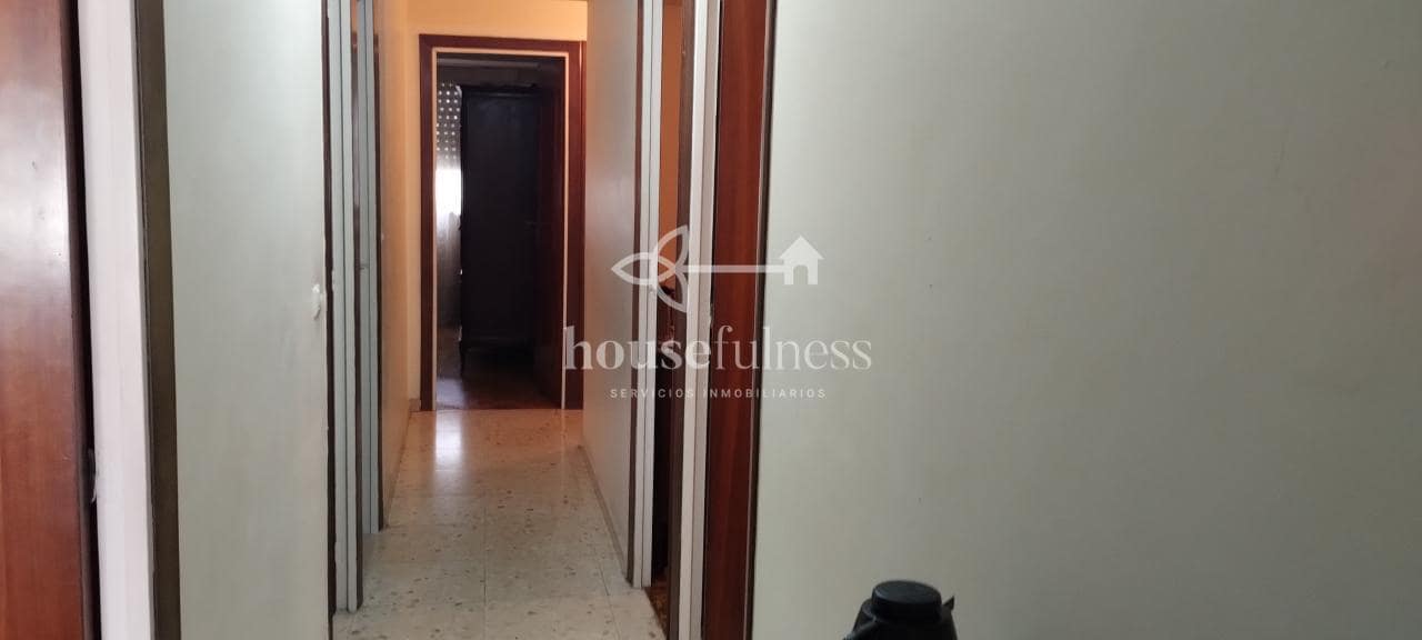 4 Zimmer Wohnung zu verkaufen in Ferrol mit Garage - 150.000 € (Ref: 9291059)