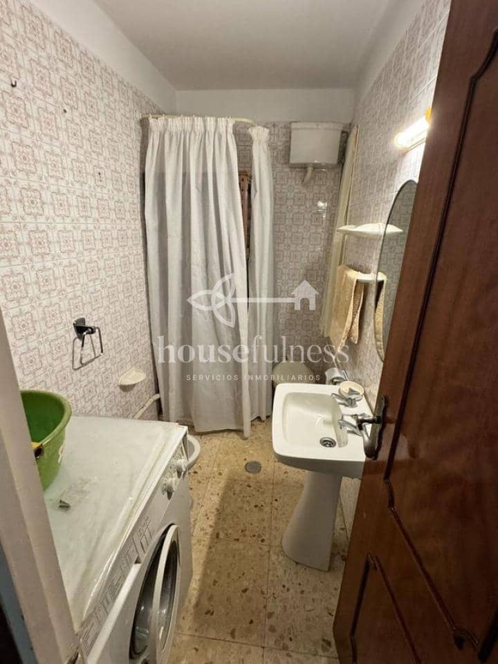 4 Zimmer Wohnung zu verkaufen in Ferrol mit Garage - 150.000 € (Ref: 9291059)