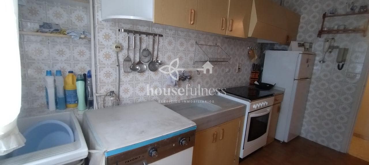 4 soverom Leilighet til salgs i Ferrol med garasje - € 150 000 (Ref: 9291059)