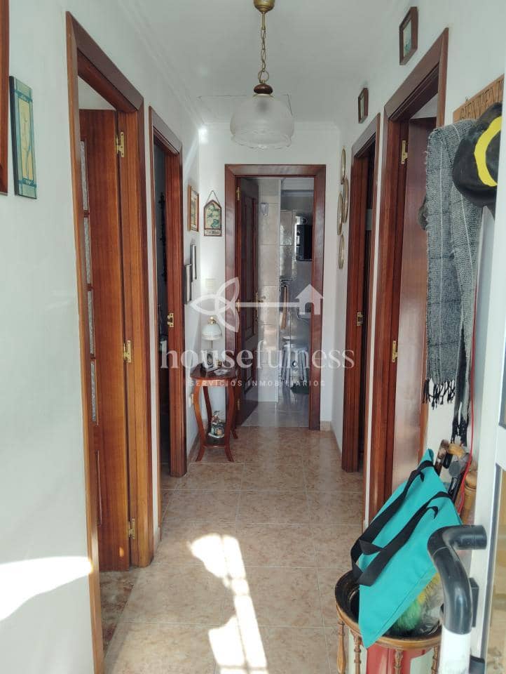 5 sypialnia Dom na sprzedaż w Ferrol z garażem - 210 000 € (Ref: 9291060)