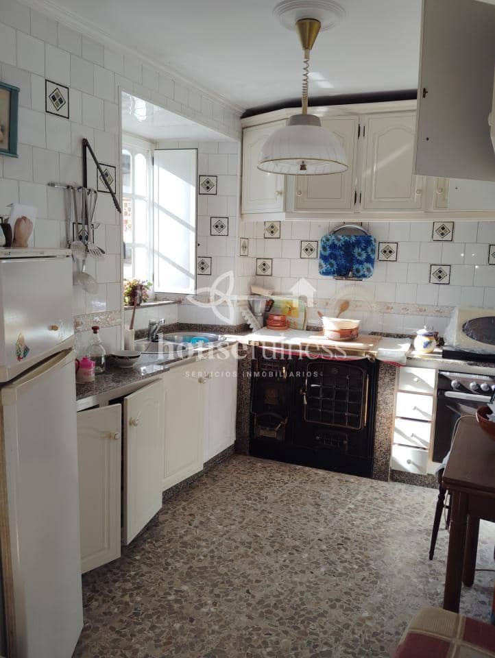 5 sypialnia Dom na sprzedaż w Ferrol z garażem - 210 000 € (Ref: 9291060)