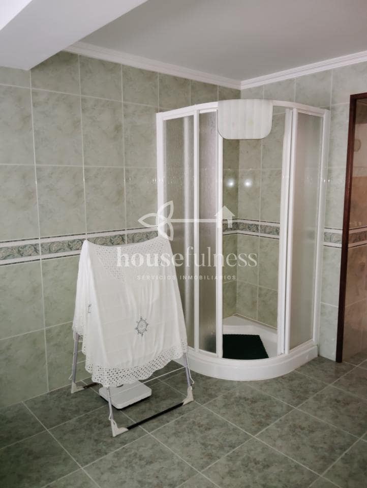 5 sypialnia Dom na sprzedaż w Ferrol z garażem - 210 000 € (Ref: 9291060)