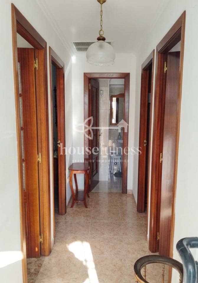 5 sypialnia Dom na sprzedaż w Ferrol z garażem - 210 000 € (Ref: 9291060)