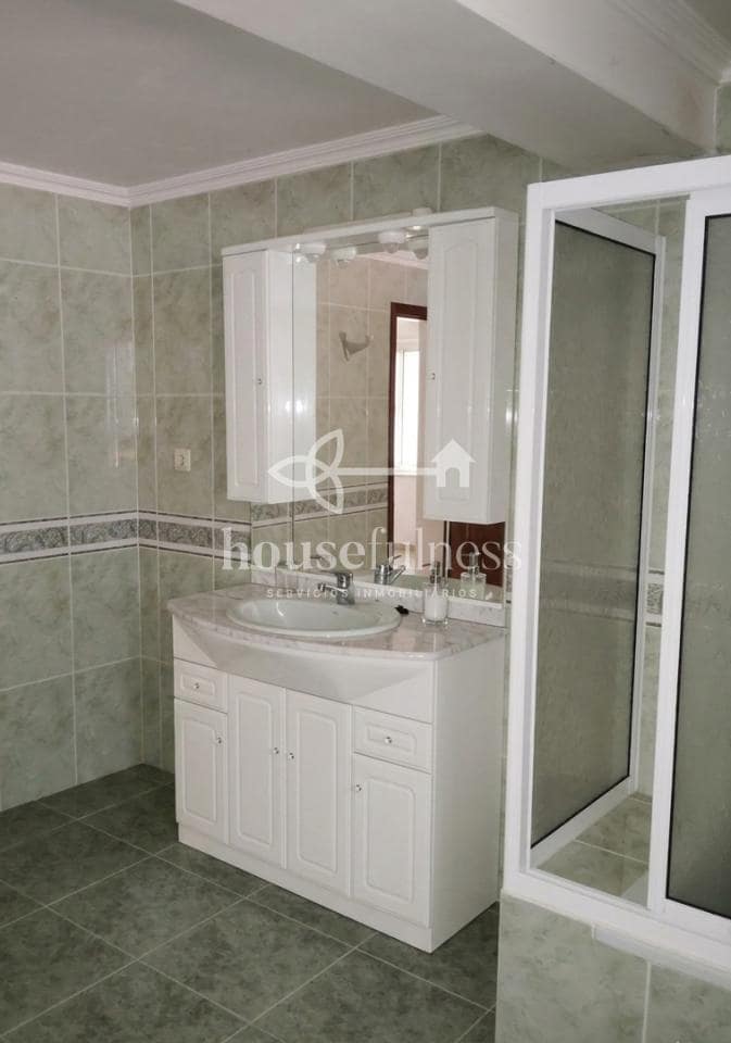 5 sypialnia Dom na sprzedaż w Ferrol z garażem - 210 000 € (Ref: 9291060)