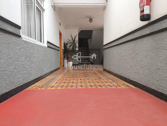 2 bedroom Flat for sale in Ferrol - € 103,000 (Ref: 9291061)