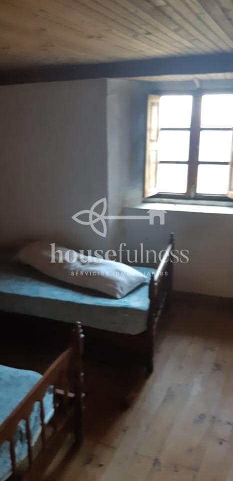 3 soveværelse Finca/Landehus til salg i Ortigueira - € 99.000 (Ref: 9294201)