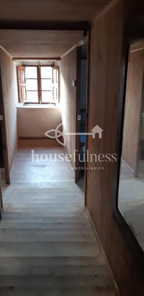 3 soveværelse Finca/Landehus til salg i Ortigueira - € 99.000 (Ref: 9294201)