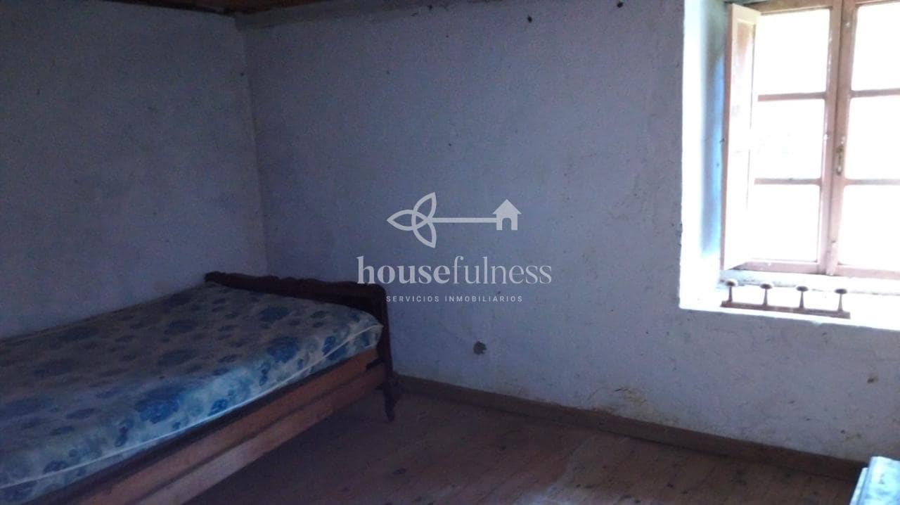 3 soveværelse Finca/Landehus til salg i Ortigueira - € 99.000 (Ref: 9294201)