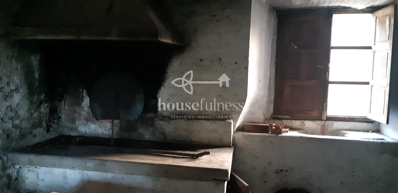 3 soveværelse Finca/Landehus til salg i Ortigueira - € 99.000 (Ref: 9294201)