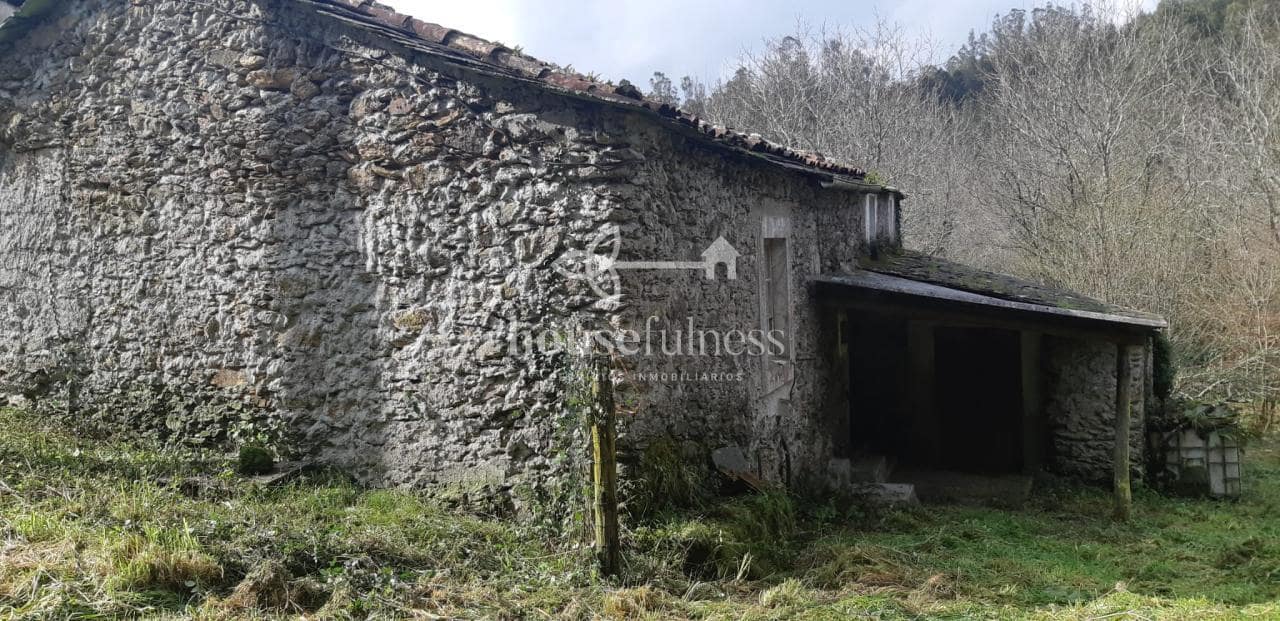 3 soveværelse Finca/Landehus til salg i Ortigueira - € 99.000 (Ref: 9294201)