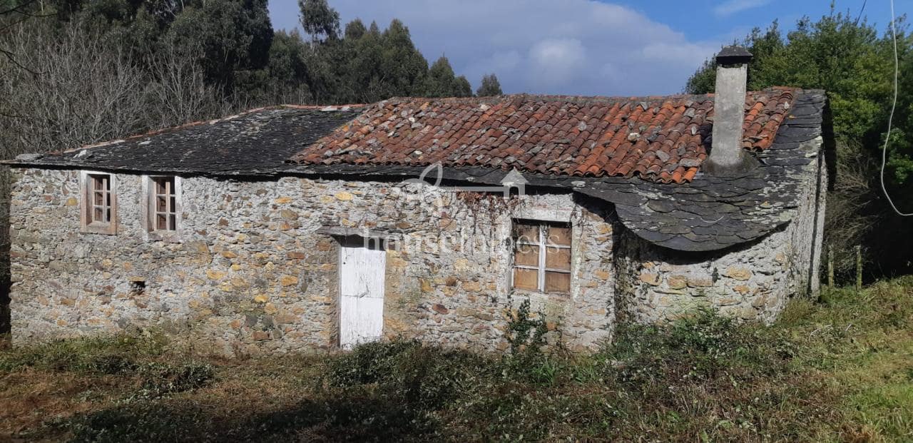 3 soveværelse Finca/Landehus til salg i Ortigueira - € 99.000 (Ref: 9294201)
