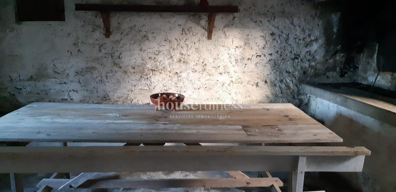 3 soveværelse Finca/Landehus til salg i Ortigueira - € 99.000 (Ref: 9294201)