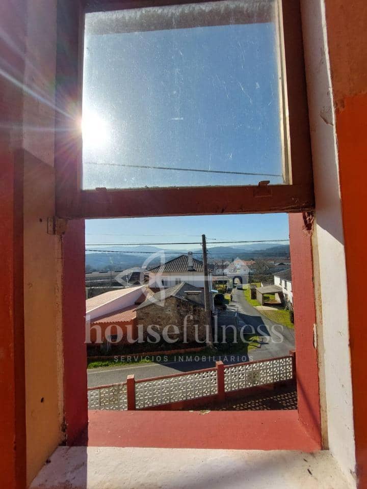 4 soverom Finca/Herregård til salgs i Naron med garasje - € 75 000 (Ref: 9296677)