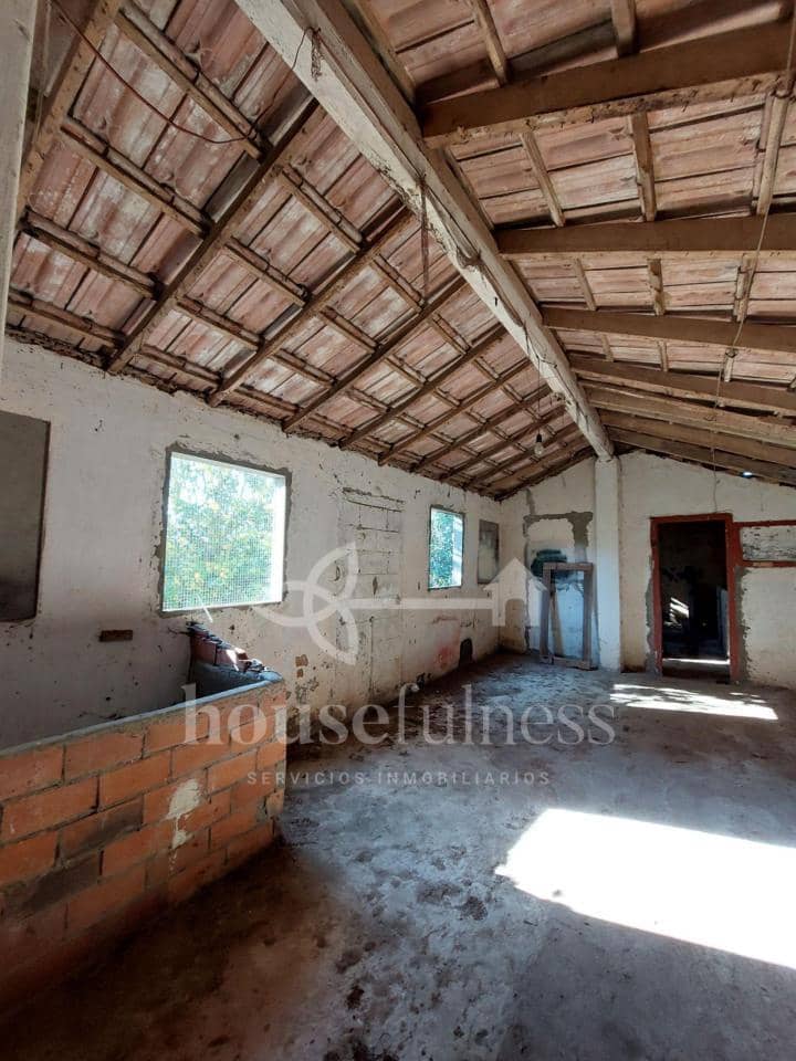 4 soverom Finca/Herregård til salgs i Naron med garasje - € 75 000 (Ref: 9296677)