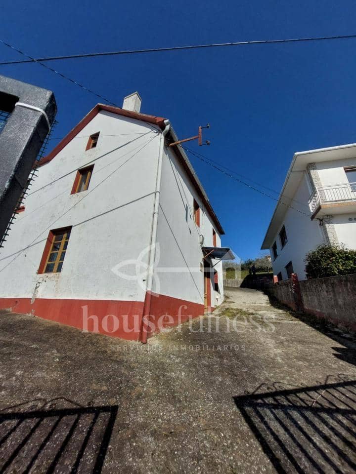 4 soverom Finca/Herregård til salgs i Naron med garasje - € 75 000 (Ref: 9296677)