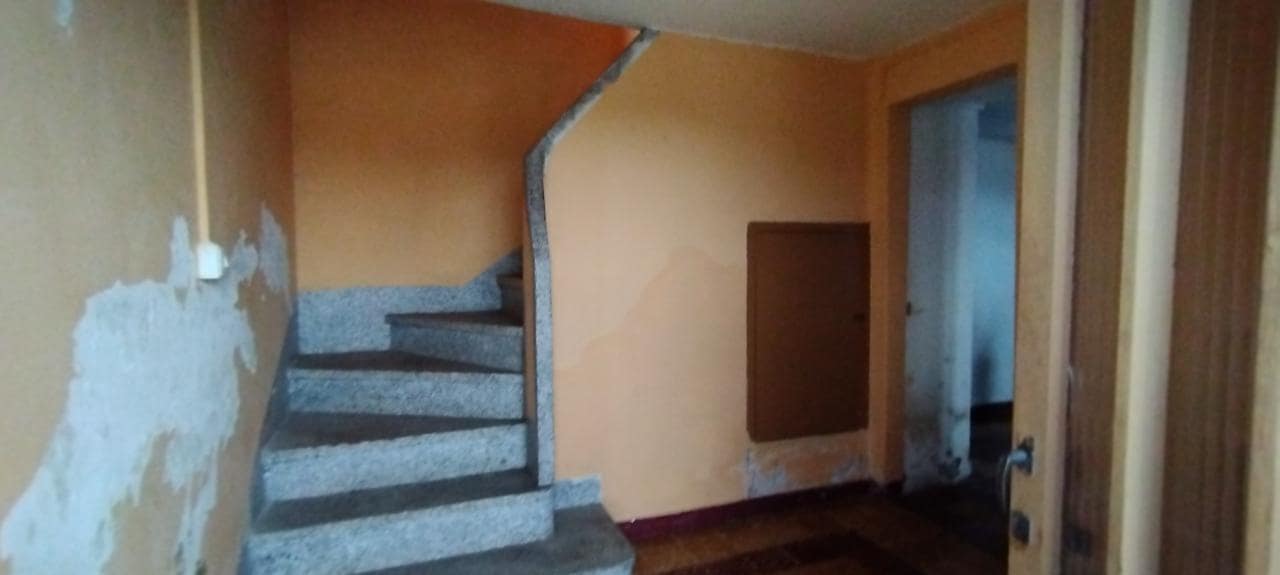 4 soverom Finca/Herregård til salgs i Naron med garasje - € 75 000 (Ref: 9296677)