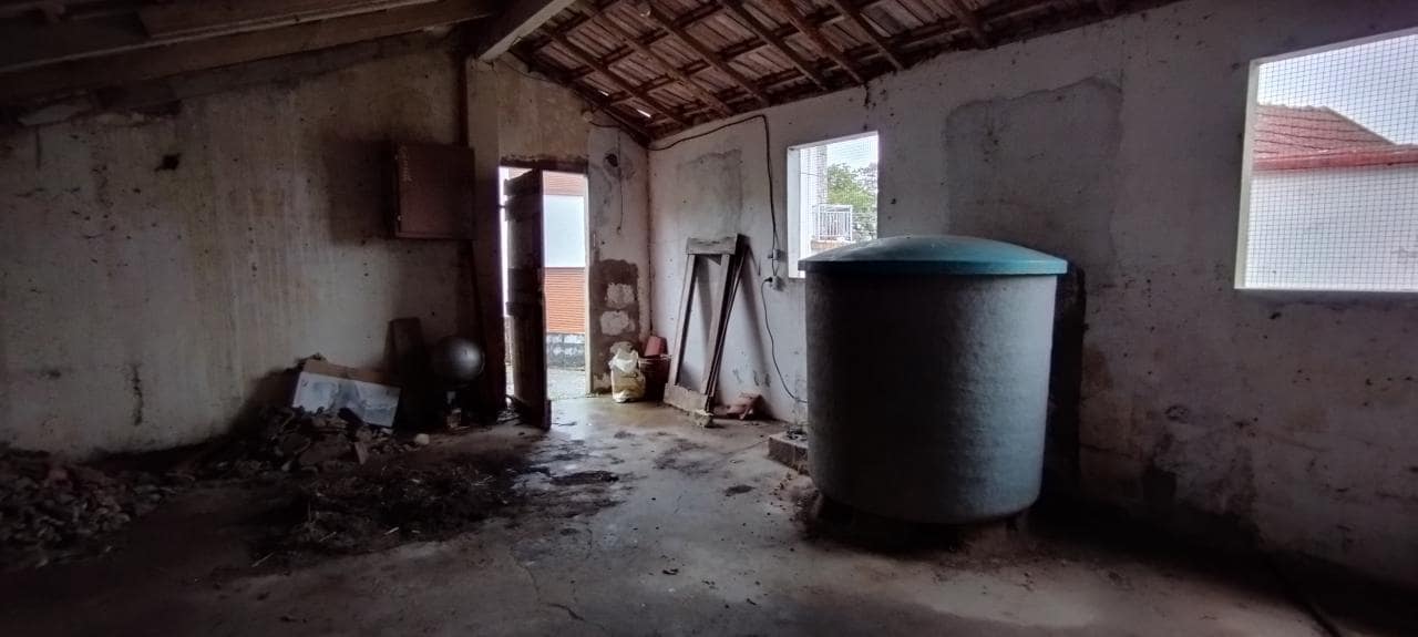 4 soverom Finca/Herregård til salgs i Naron med garasje - € 75 000 (Ref: 9296677)