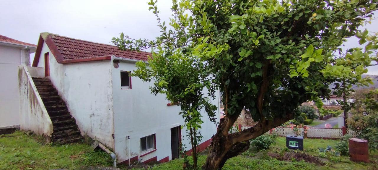 4 soverom Finca/Herregård til salgs i Naron med garasje - € 75 000 (Ref: 9296677)