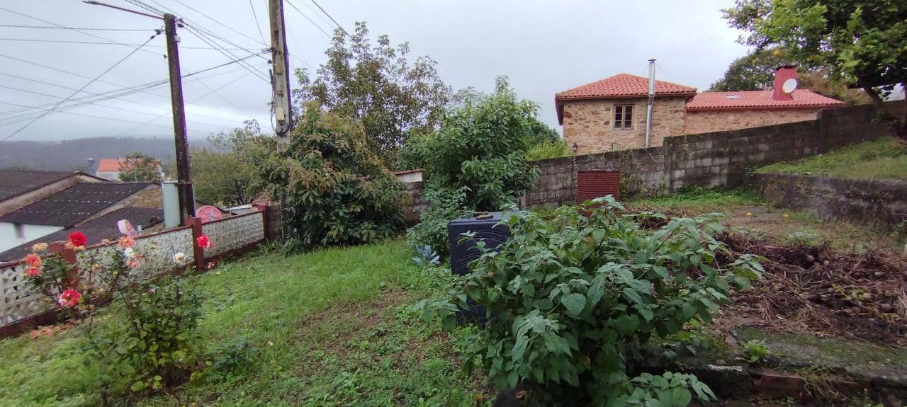 4 soverom Finca/Herregård til salgs i Naron med garasje - € 75 000 (Ref: 9296677)