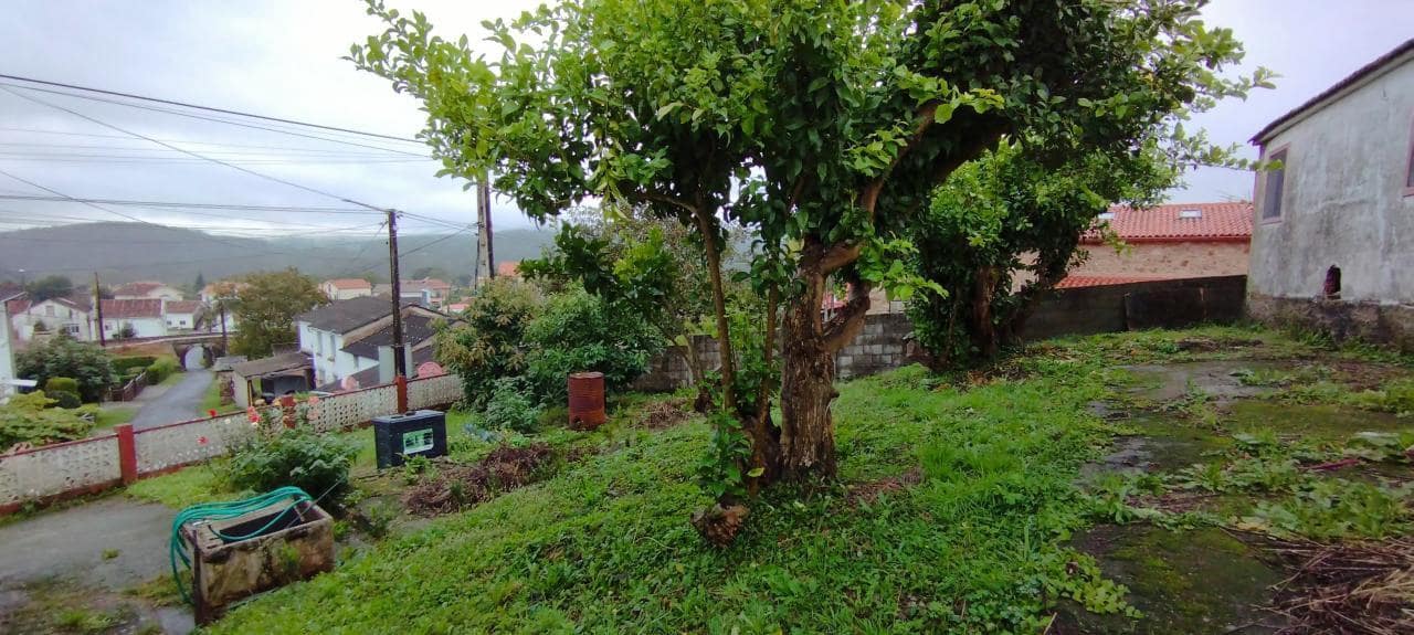 4 soverom Finca/Herregård til salgs i Naron med garasje - € 75 000 (Ref: 9296677)