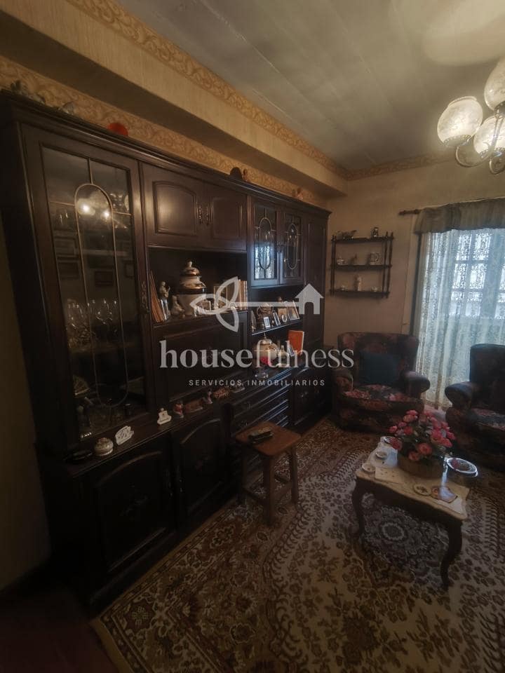 5 bedroom Finca/Country House for sale in Ferrol with garage - € 350,000 (Ref: 9300542)