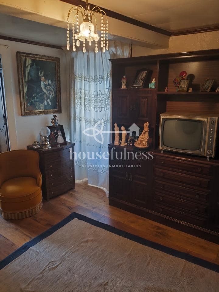 5 bedroom Finca/Country House for sale in Ferrol with garage - € 350,000 (Ref: 9300542)