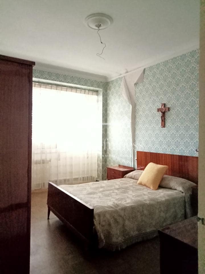 7 sypialnia Dom na sprzedaż w Fene z garażem - 155 000 € (Ref: 9303095)