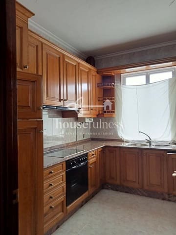 7 bedroom Townhouse for sale in Fene with garage - € 155,000 (Ref: 9303095)