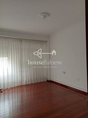 7 bedroom Townhouse for sale in Fene with garage - € 155,000 (Ref: 9303095)