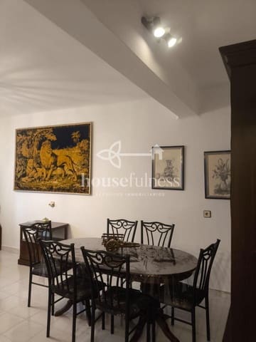 2 bedroom Flat for rent in Ferrol - € 650 (Ref: 9303096)