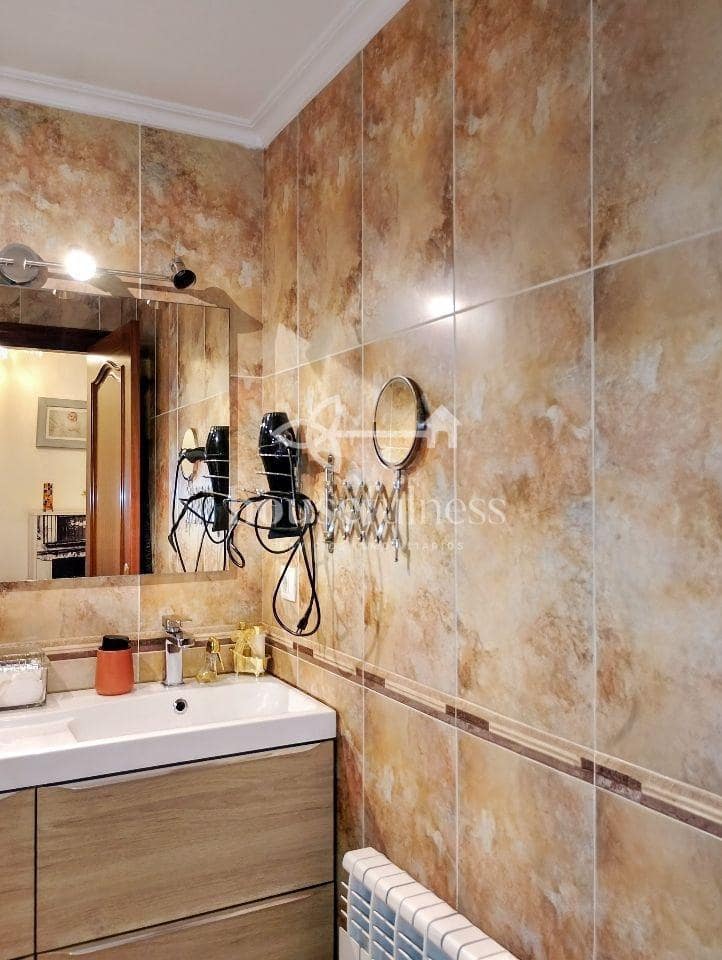 3 chambre Appartement à vendre à Naron avec garage - 167 000 € (Ref: 9306304)