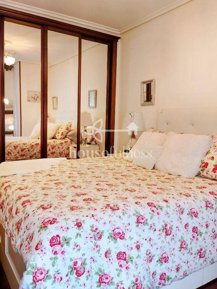 3 chambre Appartement à vendre à Naron avec garage - 167 000 € (Ref: 9306304)