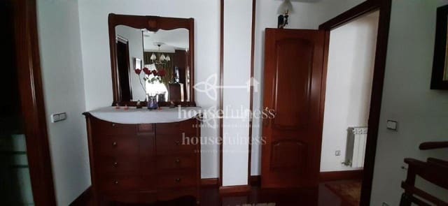 3 bedroom Flat for sale in Ferrol - € 208,000 (Ref: 9308271)