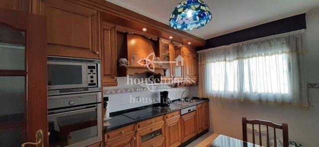 3 bedroom Flat for sale in Ferrol - € 208,000 (Ref: 9308271)