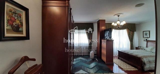 3 bedroom Flat for sale in Ferrol - € 208,000 (Ref: 9308271)