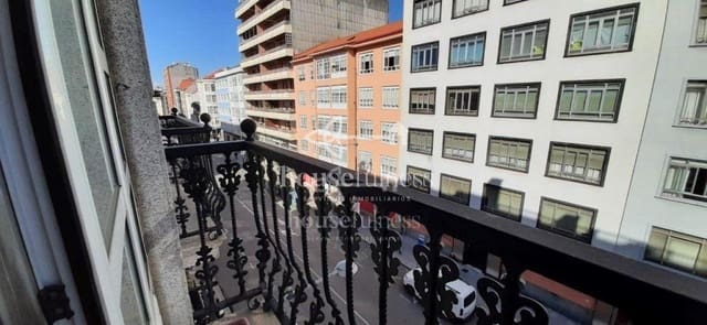 3 bedroom Flat for sale in Ferrol - € 208,000 (Ref: 9308271)