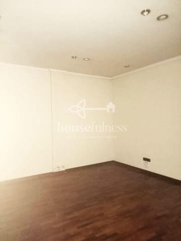 Kontor til salgs i Ferrol - € 150 000 (Ref: 9317255)