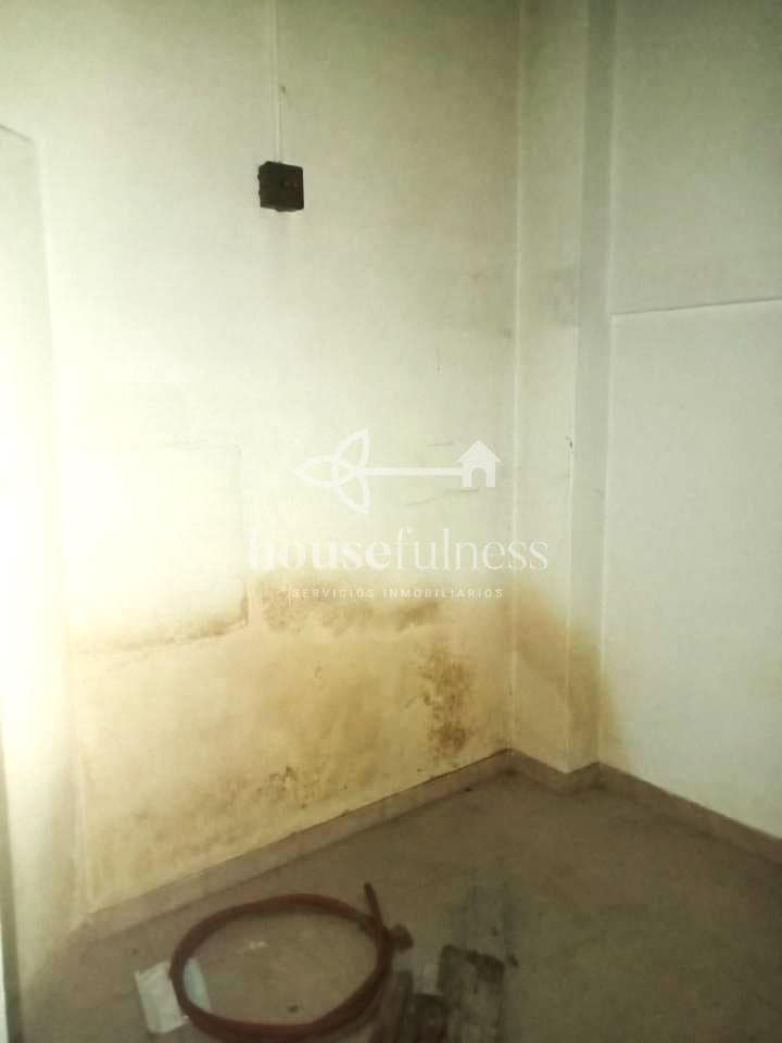 Biuro na sprzedaż w Ferrol - 150 000 € (Ref: 9317255)