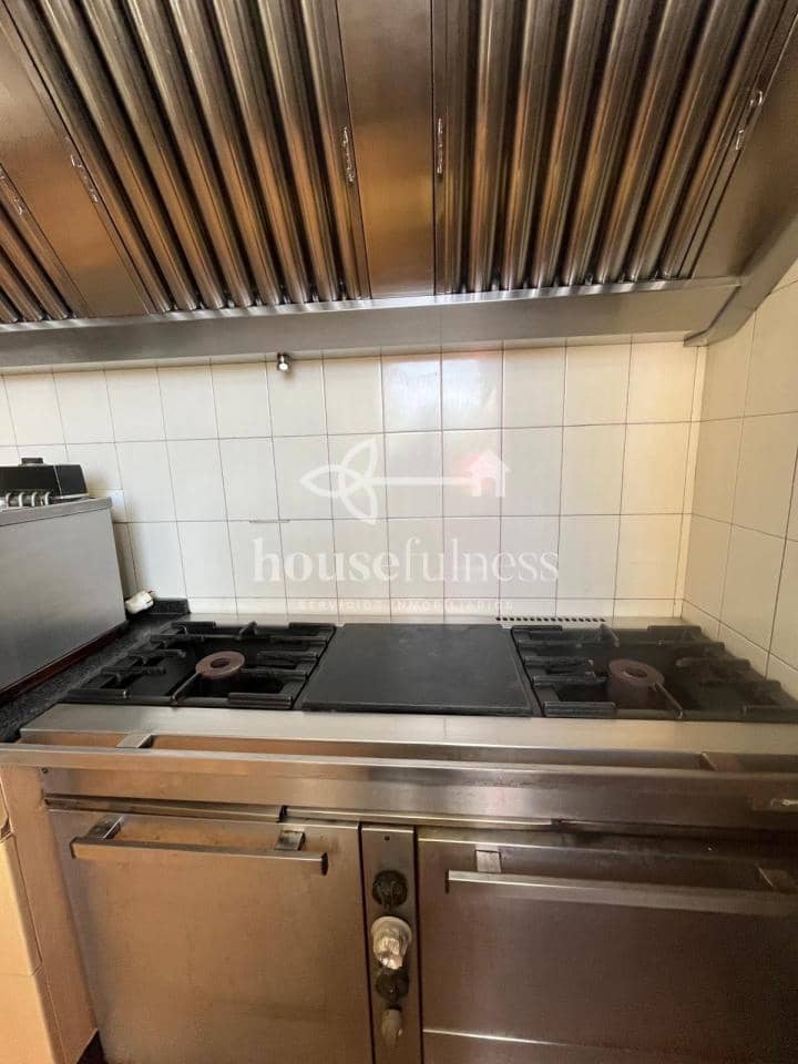 10 bedroom Villa for sale in Neda with garage - € 550,000 (Ref: 9330187)