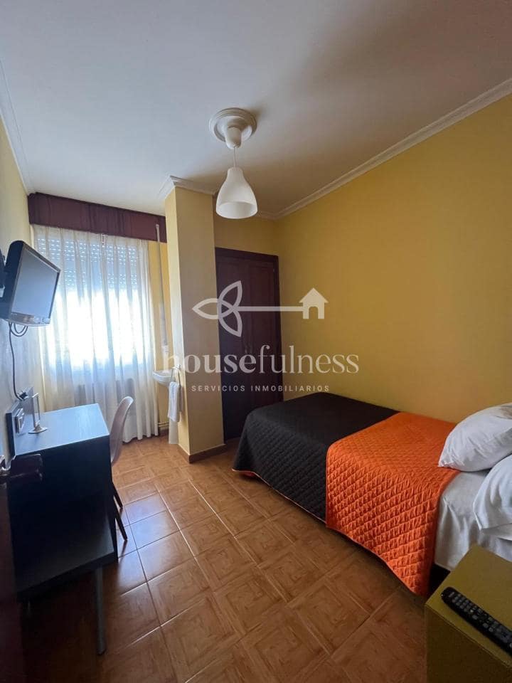 10 bedroom Villa for sale in Neda with garage - € 550,000 (Ref: 9330187)