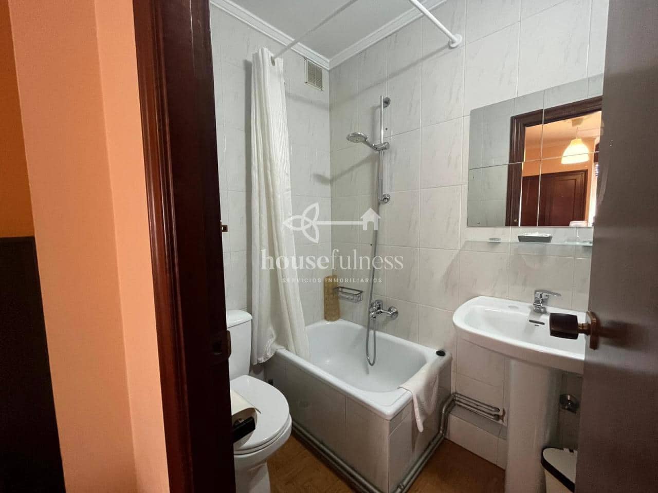 10 bedroom Villa for sale in Neda with garage - € 550,000 (Ref: 9330187)