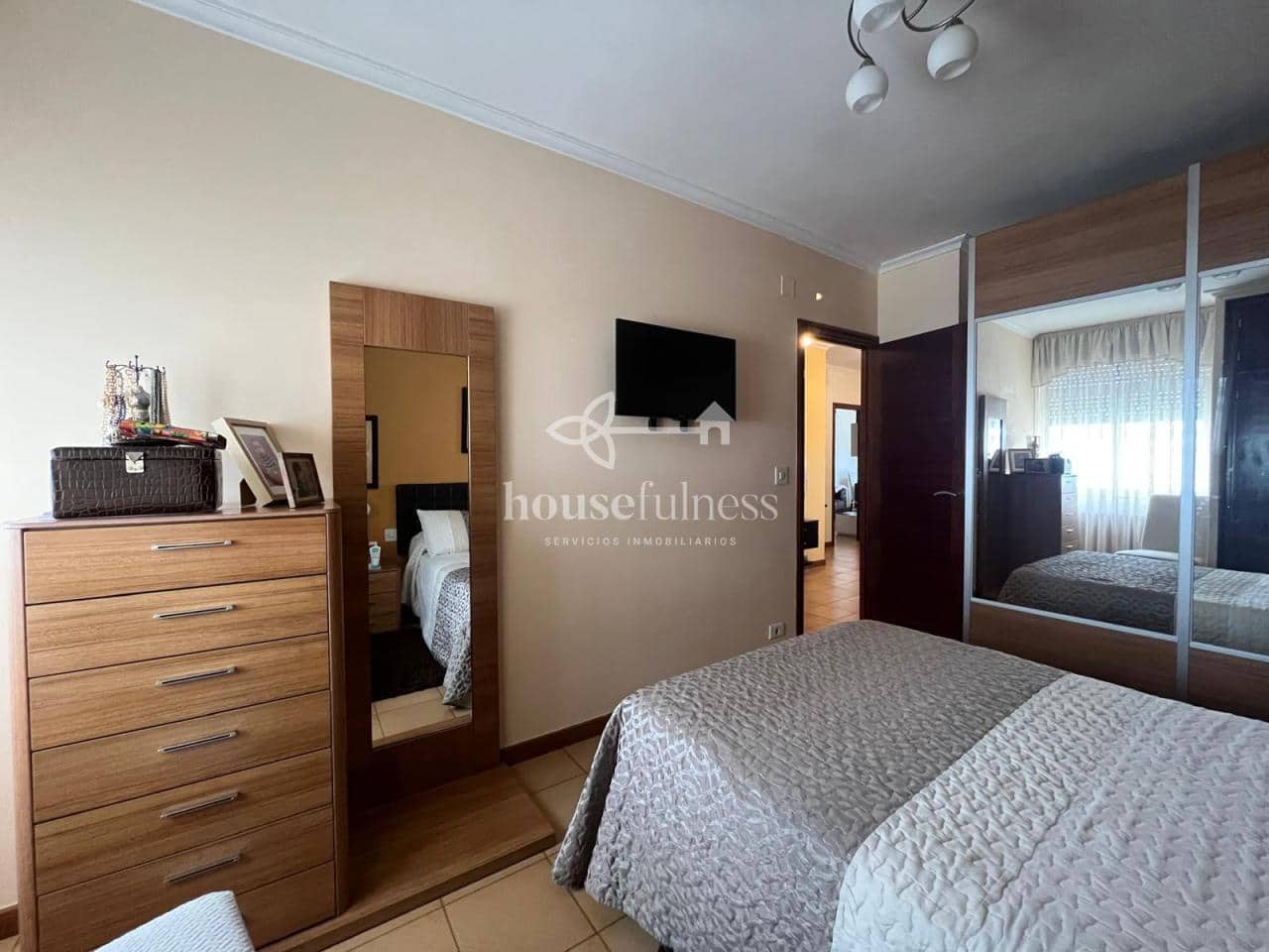 10 bedroom Villa for sale in Neda with garage - € 550,000 (Ref: 9330187)