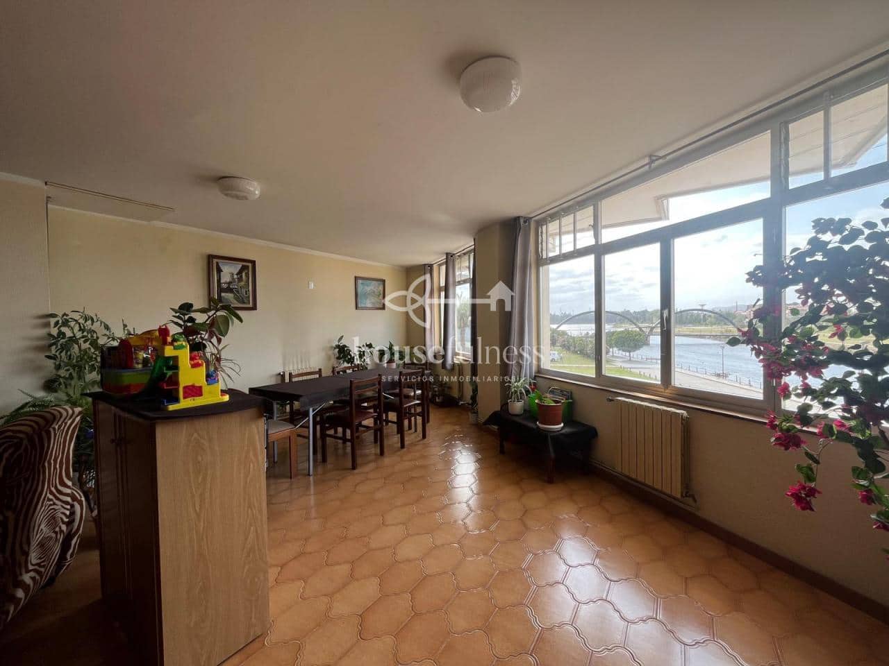 10 bedroom Villa for sale in Neda with garage - € 550,000 (Ref: 9330187)